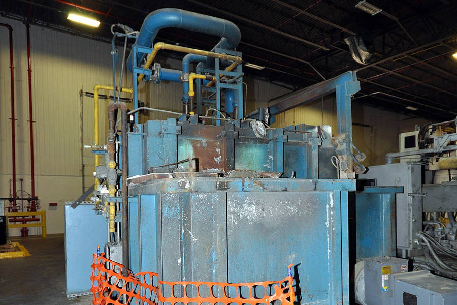 Detailed Pictures of FW Schaefer Wet Bath Aluminum Melting Furnace DCMP-3995