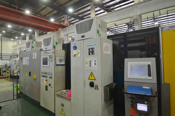 Detailed Pictures of Buhler Cold Chamber Die Casting Machine DCMP-4020
