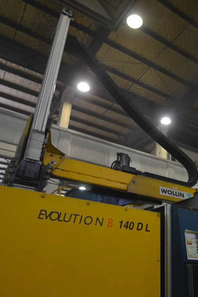 Detailed Pictures of Buhler Cold Chamber Die Casting Machine DCMP-4020