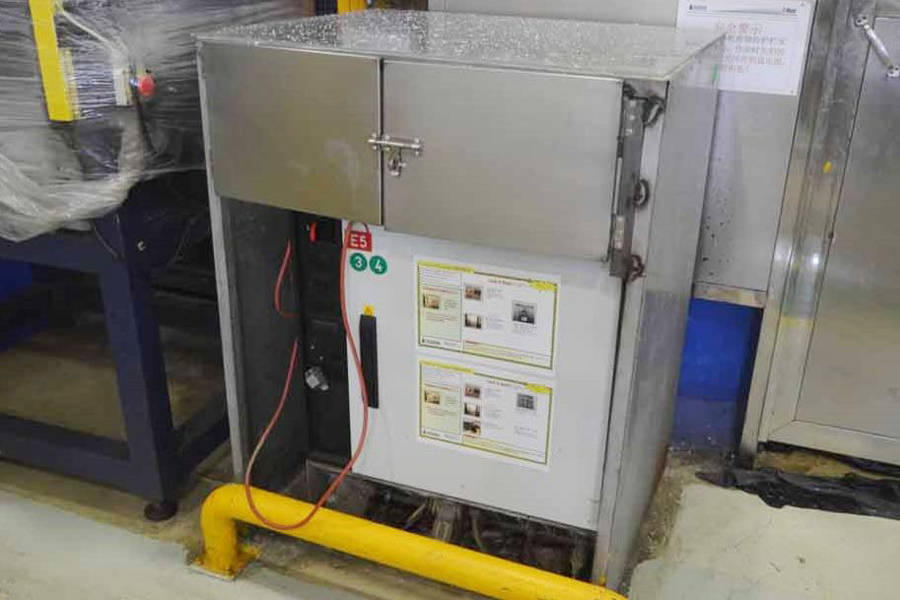 Detailed Pictures of Buhler Cold Chamber Die Casting Machine DCMP-4020