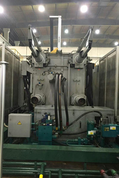 Detailed Pictures of Buhler Cold Chamber Die Casting Machine DCMP-4020