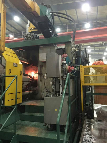 Detailed Pictures of Buhler Cold Chamber Die Casting Machine DCMP-4020