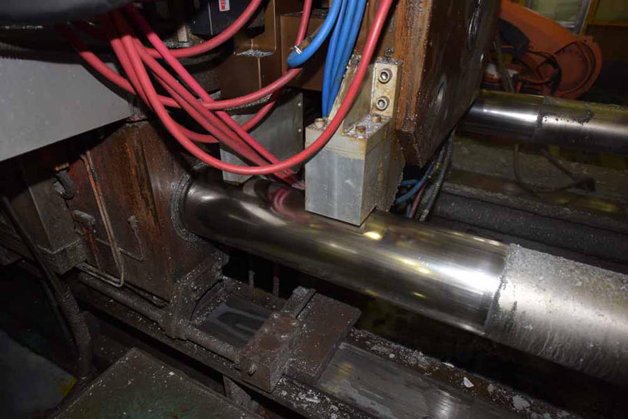 Detailed Pictures of Buhler Cold Chamber Die Casting Machine DCMP-4020