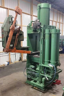 Detailed Pictures of THT Squeeze Cast Die Casting Machine DCMP-4045