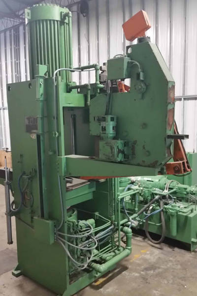 Detailed Pictures of THT Squeeze Cast Die Casting Machine DCMP-4045