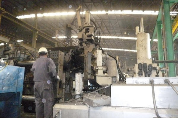 Picture of Toshiba Model DC 800 CL-T Cold Chamber Die Casting Machine For_Sale DCM-4130
