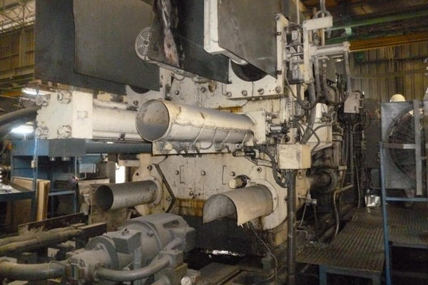 Detailed Pictures of Toshiba Cold Chamber Die Casting Machine DCMP-4130