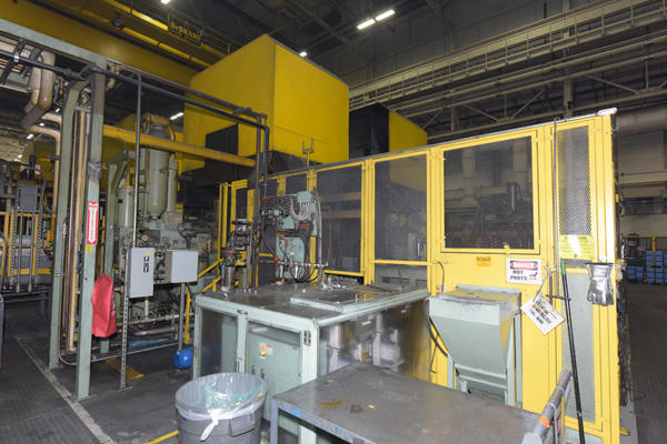 Picture of Toshiba DC 800J-MS Horizontal Cold Chamber Aluminum High Pressure Die Casting Machine For_Sale DCMP-4163