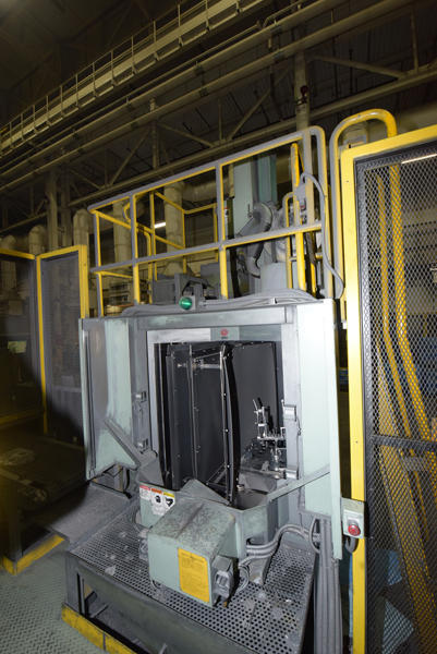 Detailed Pictures of Toshiba Cold Chamber Die Casting Machine DCMP-4163