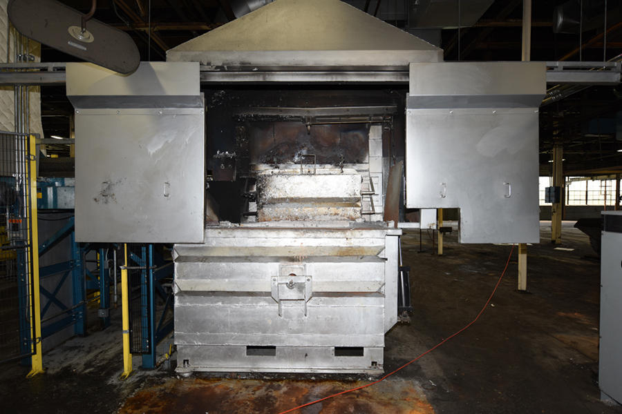 Detailed Pictures of FW Schaefer Electric Glow Bar Reverb Wet Bath Stationary Aluminum Melting Furnace DCMP-4228