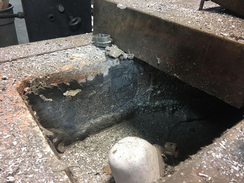 Detailed Pictures of FW Schaefer Electric Glow Bar Reverb Wet Bath Stationary Aluminum Melting Furnace DCMP-4228