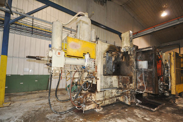 Detailed Pictures of Prince Cold Chamber Die Casting Machine DCMP-4239