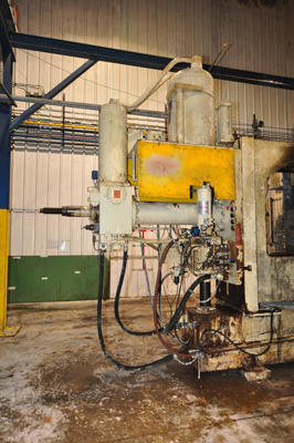 Detailed Pictures of Prince Cold Chamber Die Casting Machine DCMP-4239