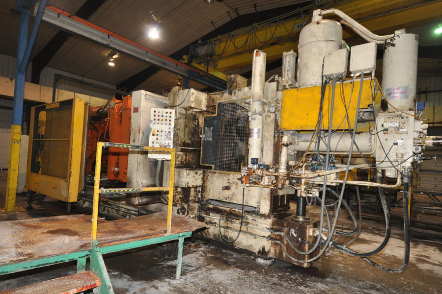 Detailed Pictures of Prince Cold Chamber Die Casting Machine DCMP-4239