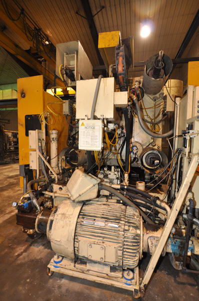 Detailed Pictures of Prince Cold Chamber Die Casting Machine DCMP-4239
