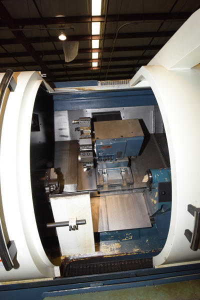 Detailed Pictures of Johnford 2 Axis CNC Turning Center DCMP-4403