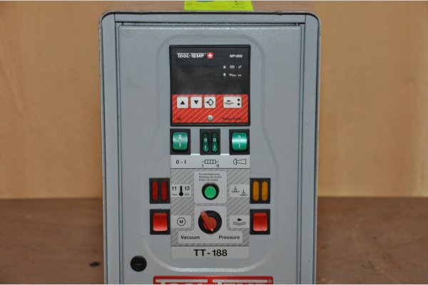 Detailed Pictures of Tool-temp Hot Water Process Heater Unit DCMP-4440