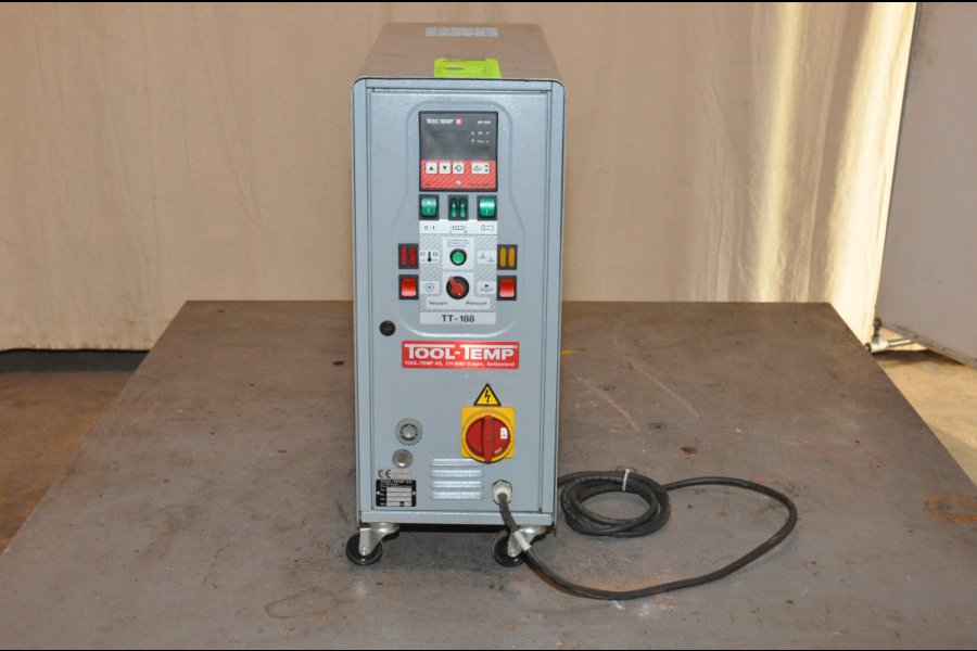 Detailed Pictures of Tool-temp Hot Water Process Heater Unit DCMP-4440