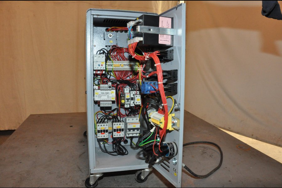 Detailed Pictures of Tool-temp Hot Water Process Heater Unit DCMP-4440