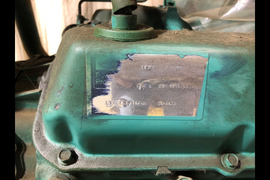 Detailed Pictures of Onan (Machine_Type_Short) DCMP-4459