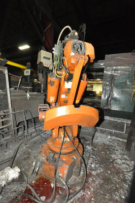 Picture of ABB Six Axis Foundry Rated Industrial Robot with Extractor Package/Gripper for Extracting Die Castings DCMP-4479