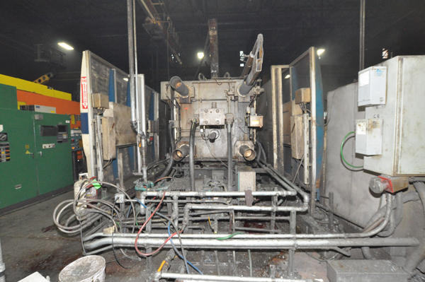 Detailed Pictures of Buhler Cold Chamber Die Casting Machine DCMP-4506