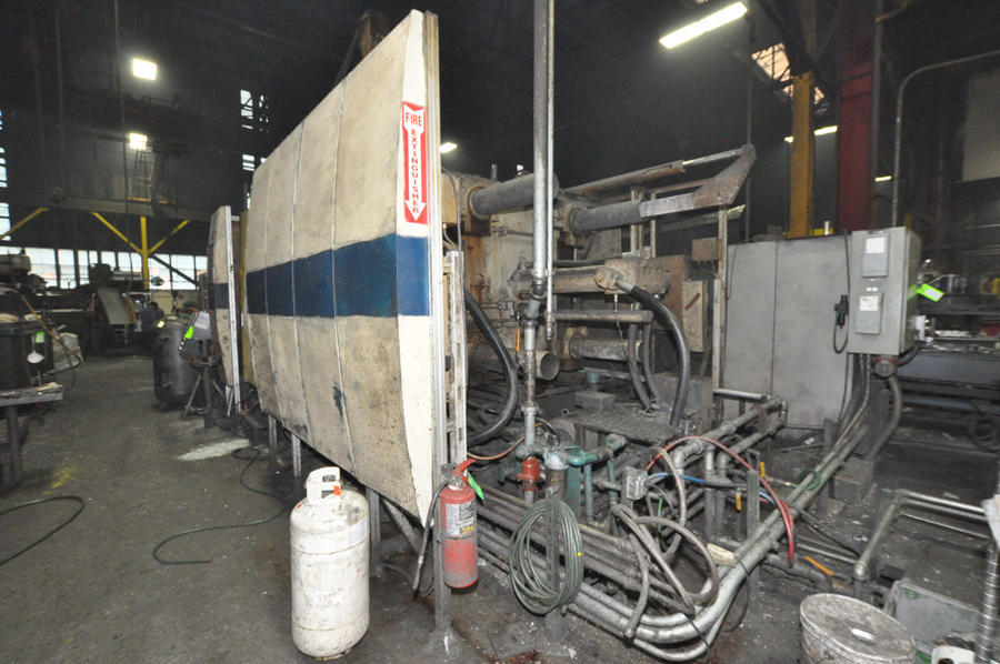 Detailed Pictures of Buhler Cold Chamber Die Casting Machine DCMP-4506