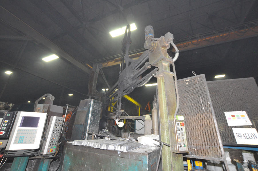 Detailed Pictures of Buhler Cold Chamber Die Casting Machine DCMP-4506