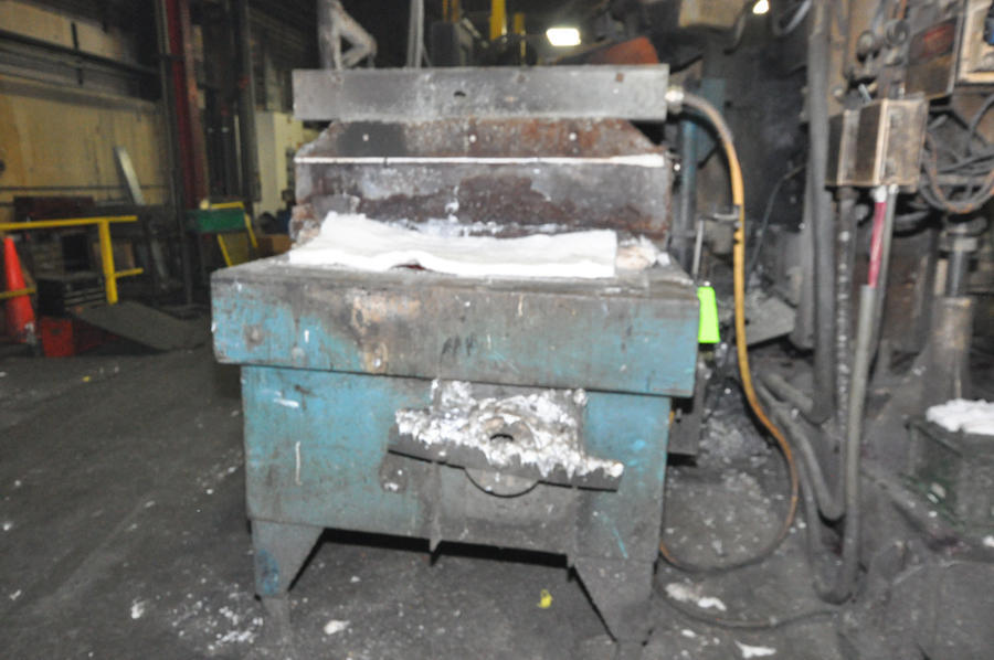 Detailed Pictures of Birch Cold Chamber Die Casting Machine DCMP-4541