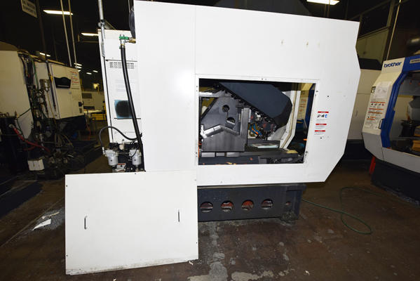Image of Full 5 Axis CNC High Speed Trunnion Type Machining Centers For_Sale DCM-4559