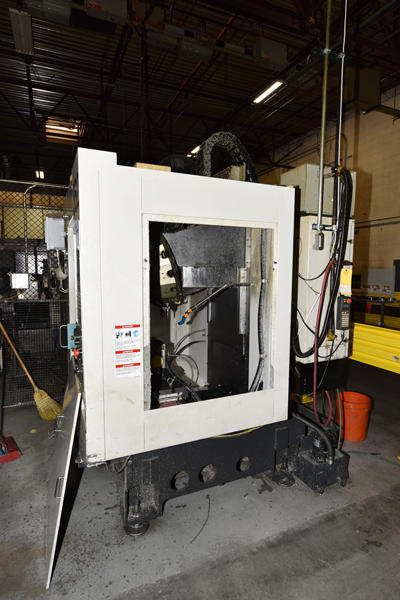 Detailed Pictures of Brother 3 Axis CNC Vertical Machining Centers DCMP-4600