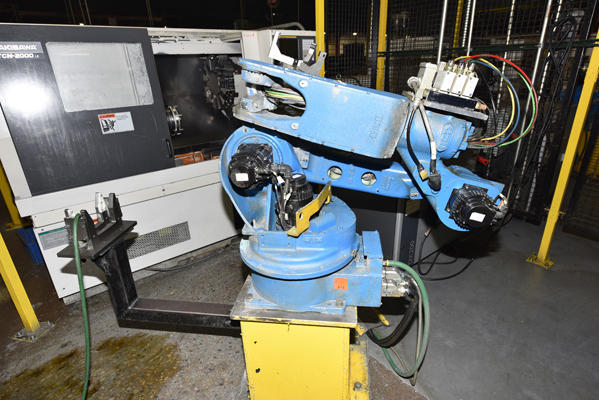 Picture of ABB Six Axis Foundry Rated Industrial Robot with Extractor Package/Gripper for Extracting Die Castings DCMP-4610