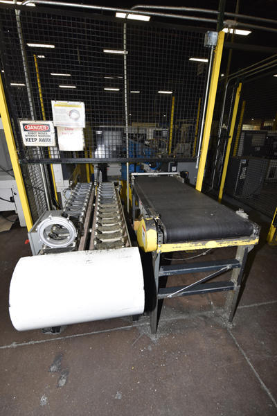 Detailed Pictures of ABB Six Axis Robot with Extractor Package DCMP-4610