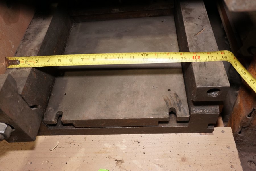Detailed Pictures of DME Standard Duty, Double Unit, Cold Chamber Aluminum master unit die holder DCMP-4633