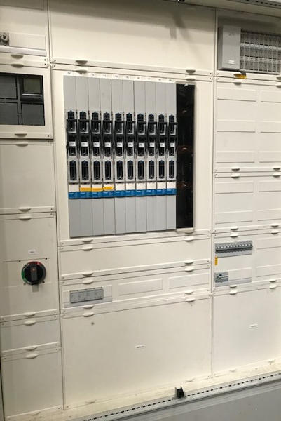 Detailed Pictures of Buhler Cold Chamber Die Casting Machine DCMP-4635