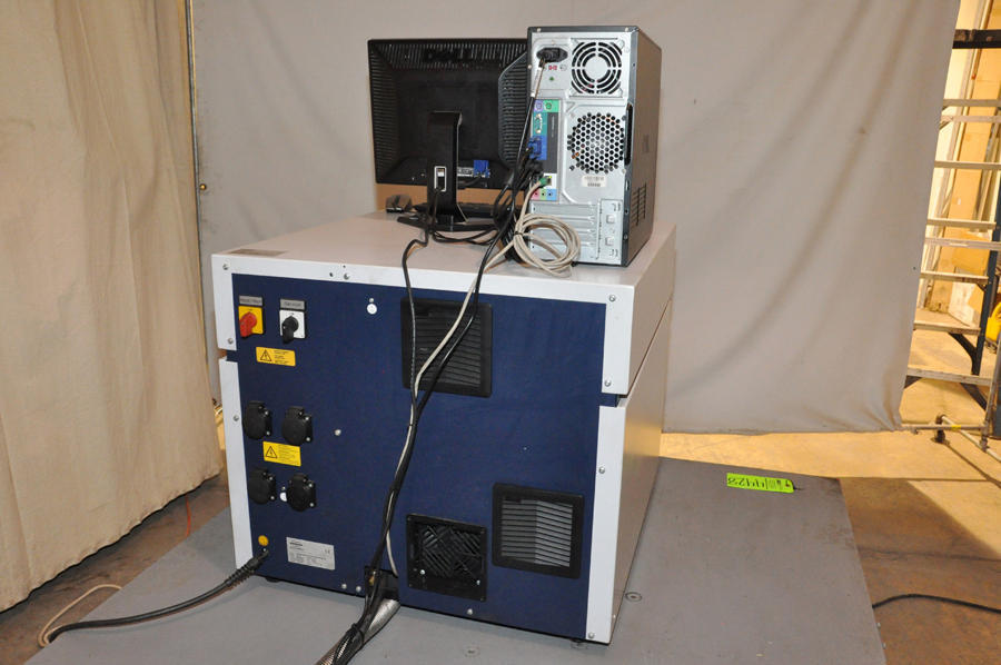 Detailed Pictures of Bruker Metal Analytic Mass Spectrometer DCMP-4638