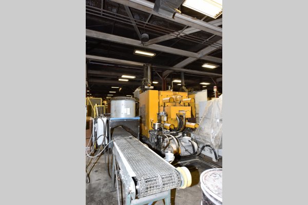 Detailed Pictures of Toyo Machinery Cold Chamber Die Casting Machine DCMP-4662