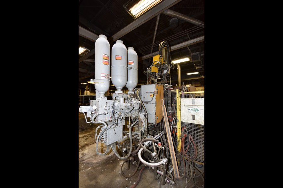 Detailed Pictures of Toyo Machinery Cold Chamber Die Casting Machine DCMP-4662