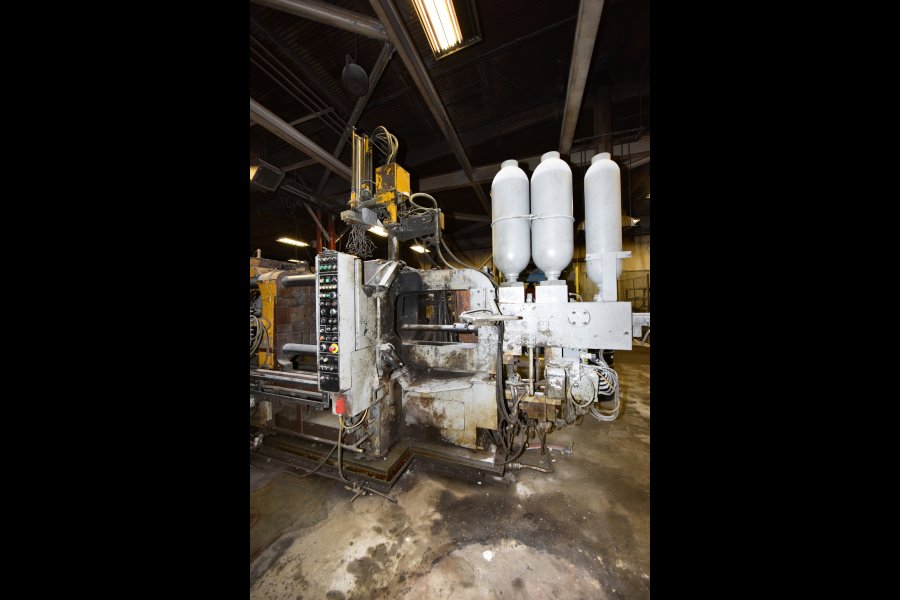 Detailed Pictures of Toyo Machinery Cold Chamber Die Casting Machine DCMP-4662