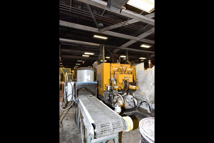 Detailed Pictures of Toyo Machinery Cold Chamber Die Casting Machine DCMP-4662