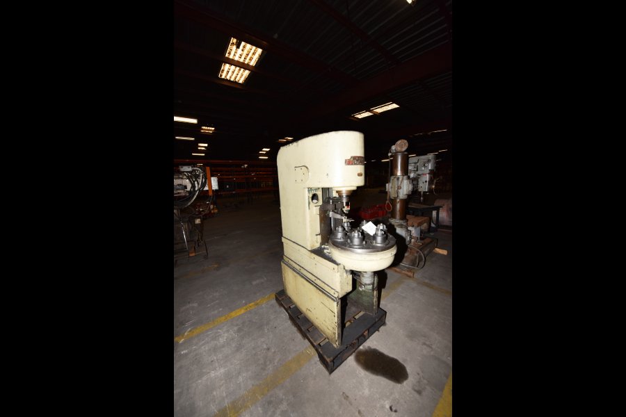 Picture of Denison Model FG8C47A59A131A72S18 Vertical Die Cast Trimming Press For_Sale DCM-4707