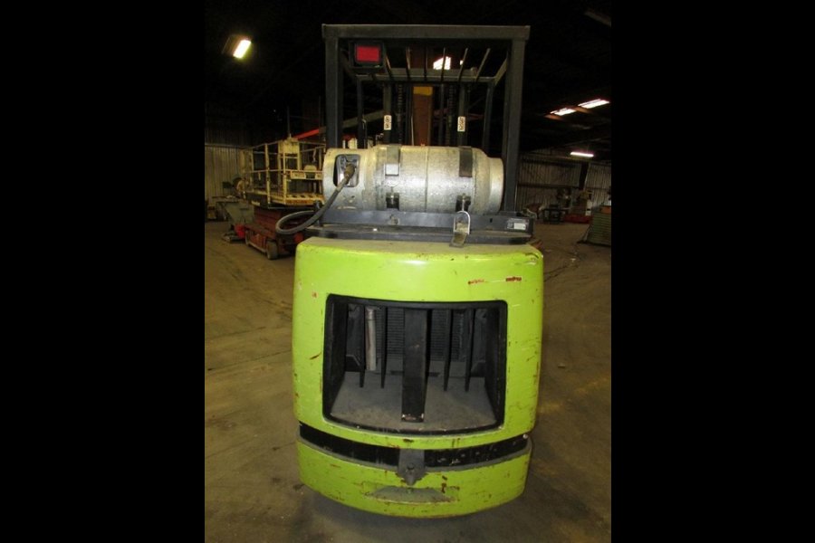 Detailed Pictures of Clark Forklift DCMP-4730