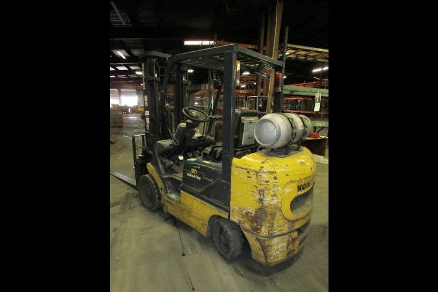 Detailed Pictures of Komatsu Forklift DCMP-4731