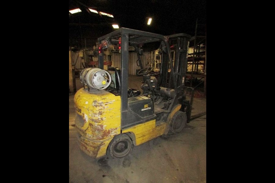 Detailed Pictures of Komatsu Forklift DCMP-4731