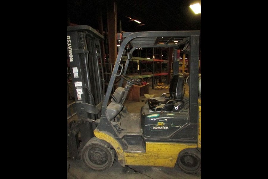 Detailed Pictures of Komatsu Forklift DCMP-4731