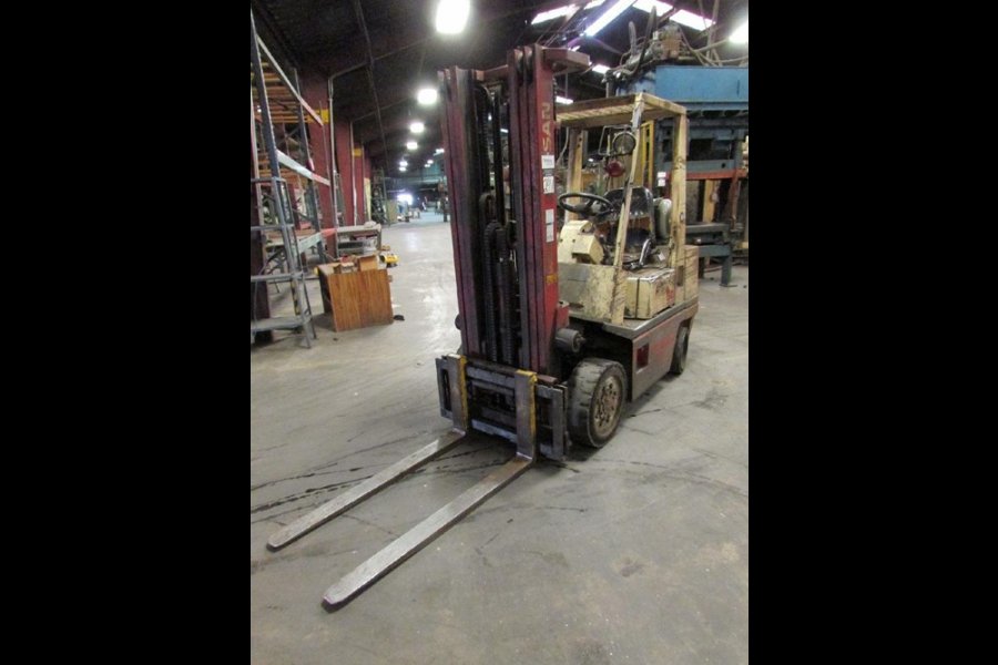 Detailed Pictures of Nissan Forklift DCMP-4732