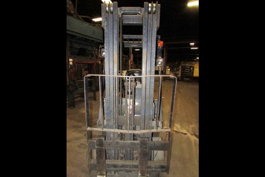 Detailed Pictures of Komatsu Forklift DCMP-4733