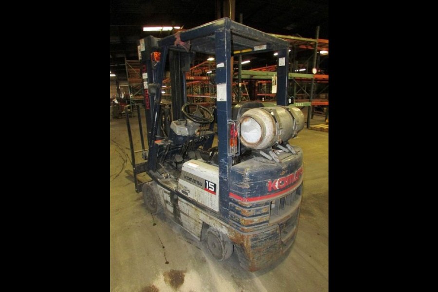 Detailed Pictures of Komatsu Forklift DCMP-4733