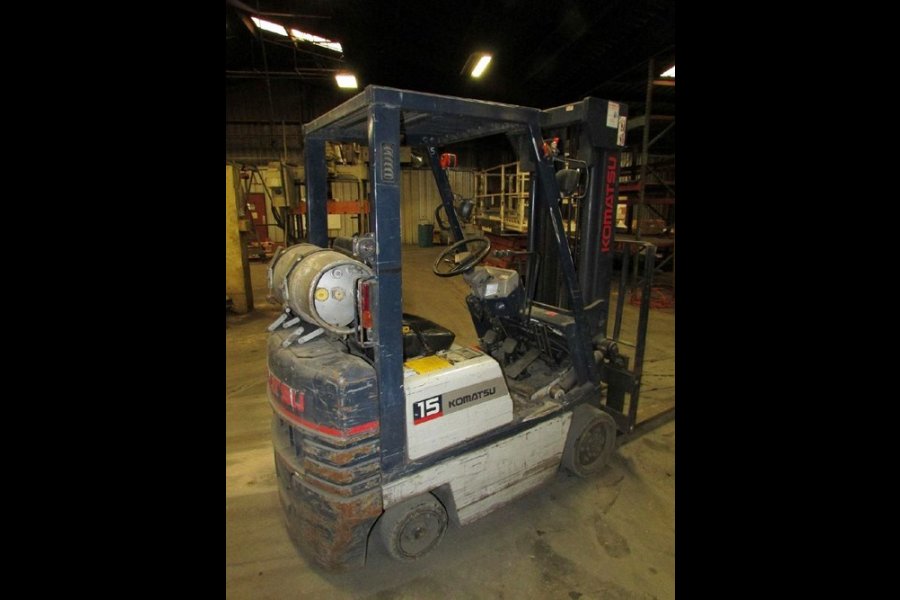 Detailed Pictures of Komatsu Forklift DCMP-4733