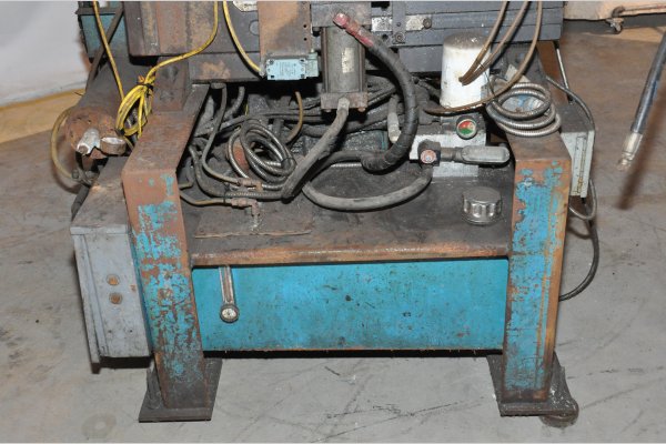 Detailed Pictures of Techmire Multi-slide Hot Chamber Miniature Die Cast Machine DCMP-4972